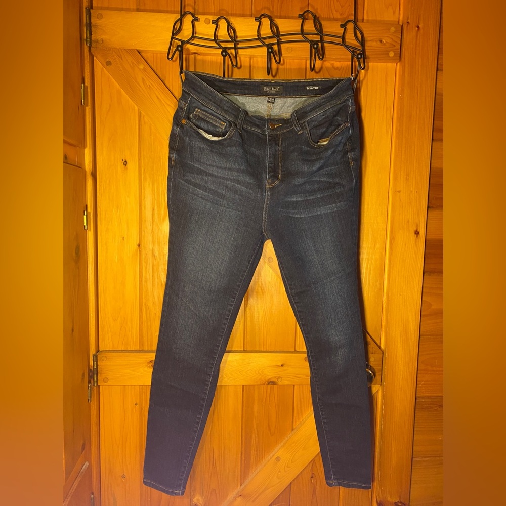 👖 Judy Blue Skinny Fit. Size 15/32.